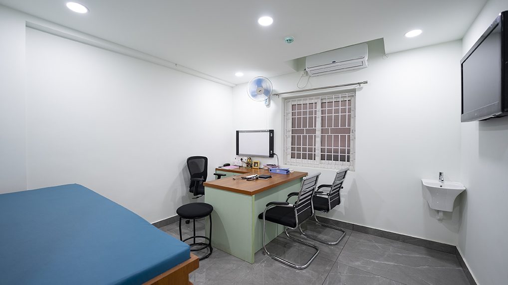 ENT & Eye Room &ndash; Raj Medicare